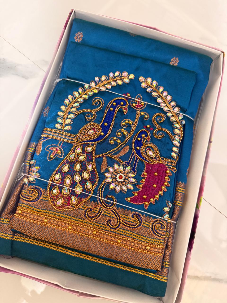 Kalanjali Paithani — gallery